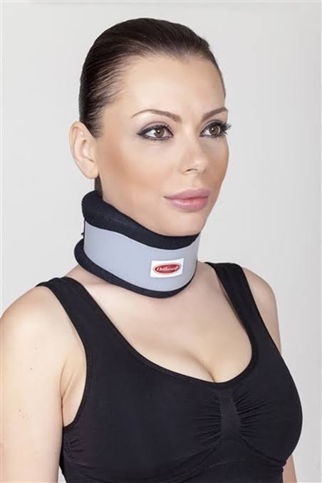 Sünger Boyunluk Plastik destekli